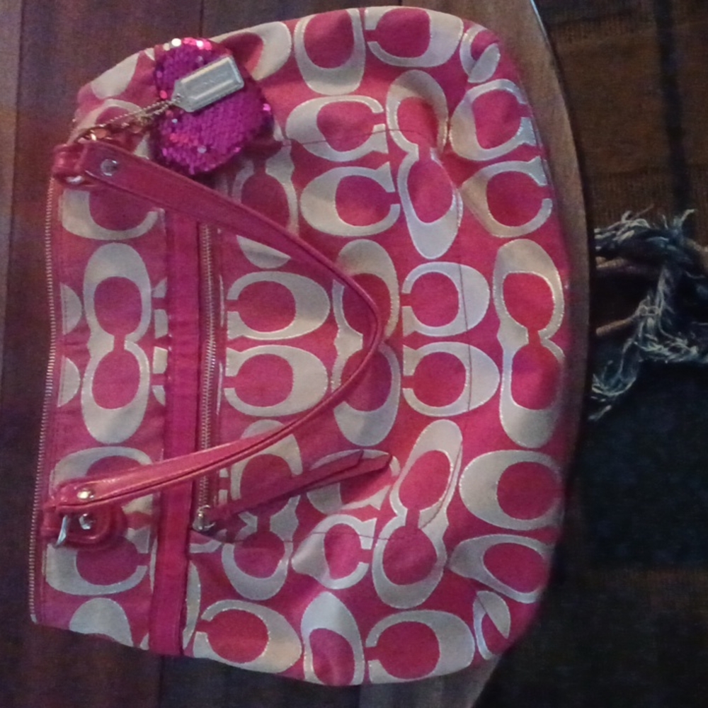 Large coach tote bag